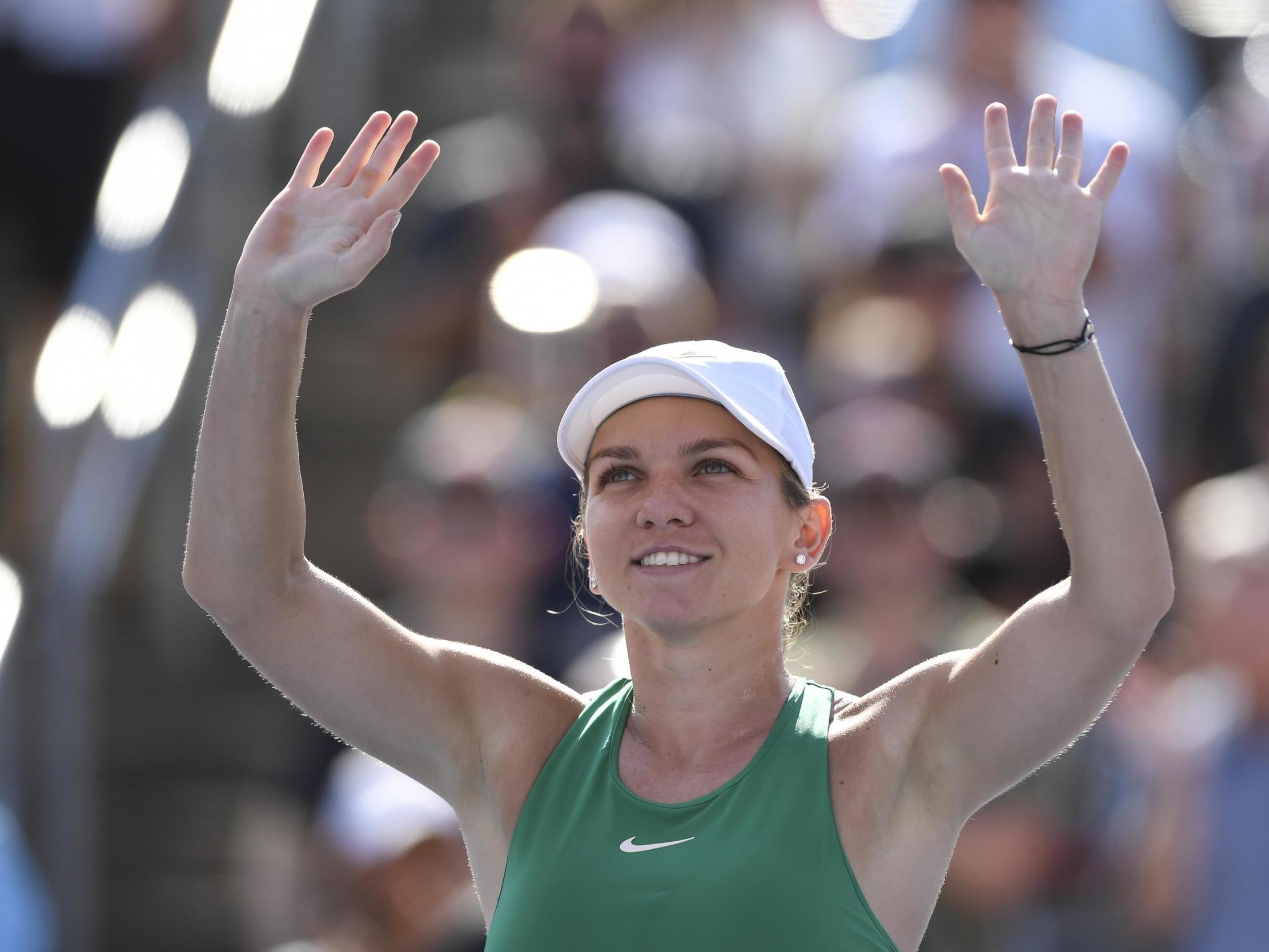 Simona Halep 2018 Rogers Cop Champion in Montreal